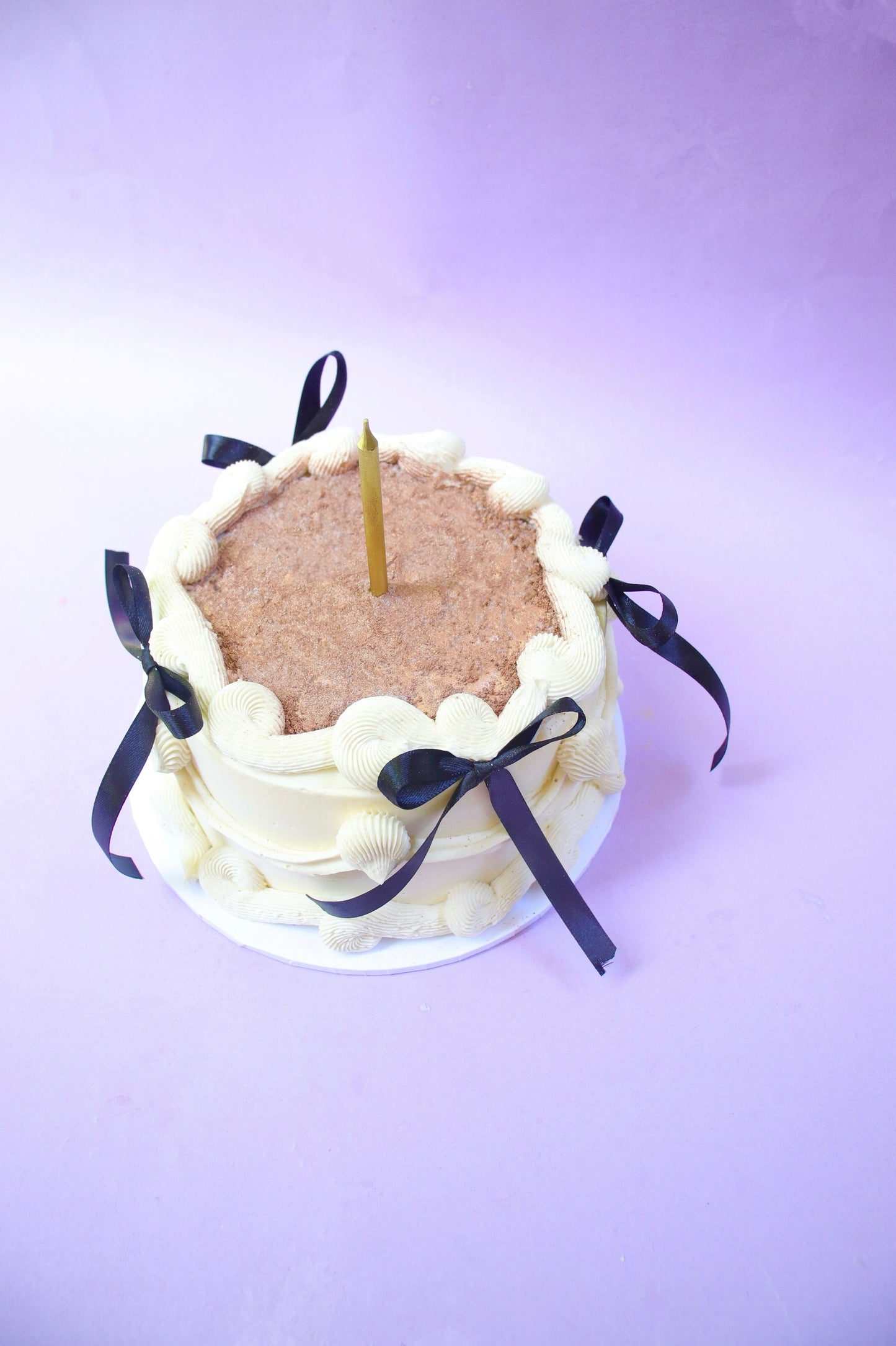 Glitter Blow Cake